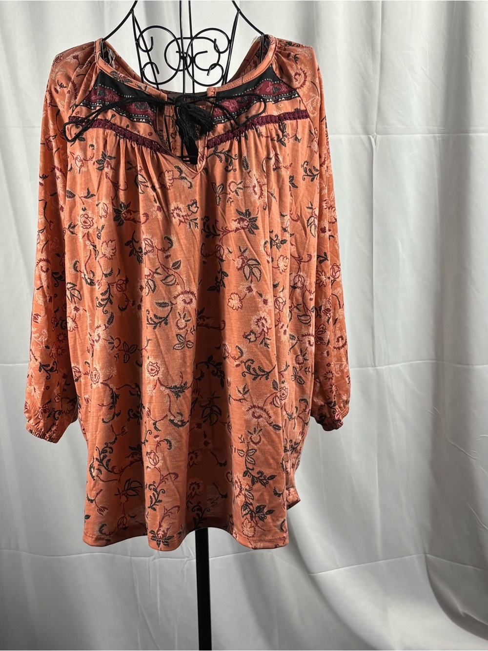 Absolutely Famous Rust Floral Peasant Tunic with Black Tassel